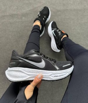 Tênis  Pegasus 41 Preto e Branco Feminino – Conforto e Amortecimento
